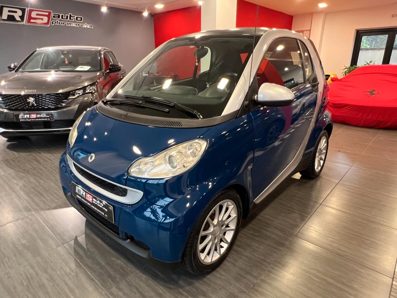 Smart ForTwo 1000 52 kW Auto. coupé passion