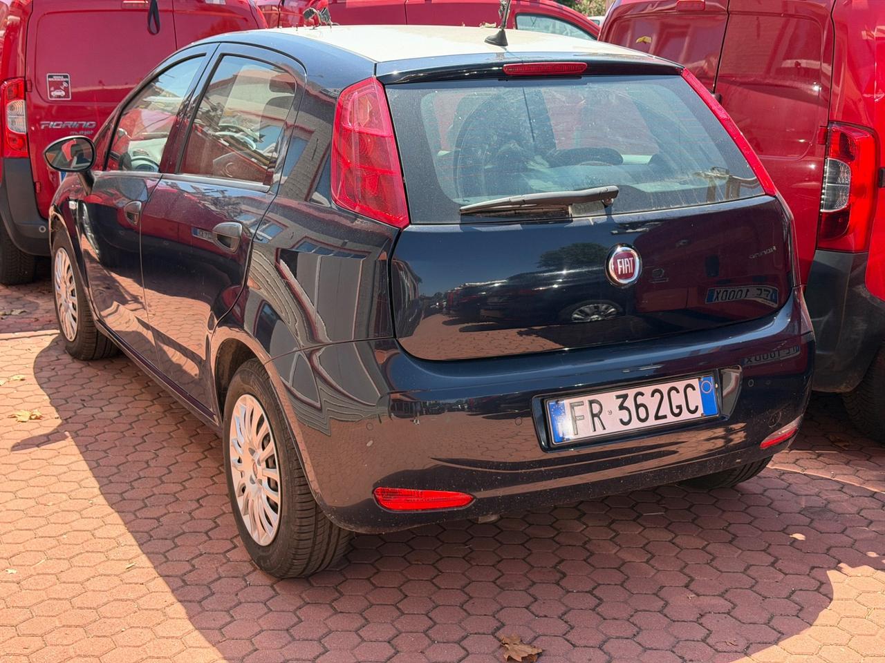 Fiat Punto 1.3 MJT II S&S 95 CV 5 porte Street