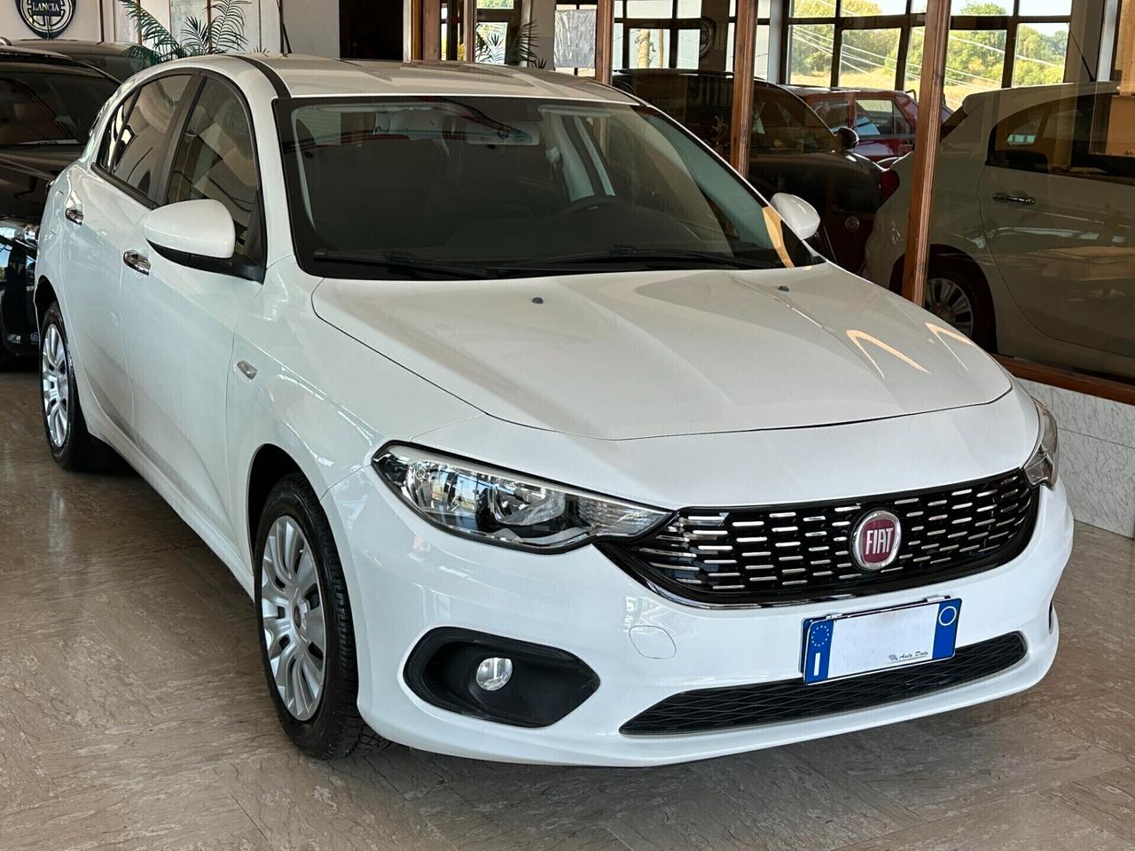 Fiat Tipo 1.3 M.JET 95 cv. 5 porte EASY