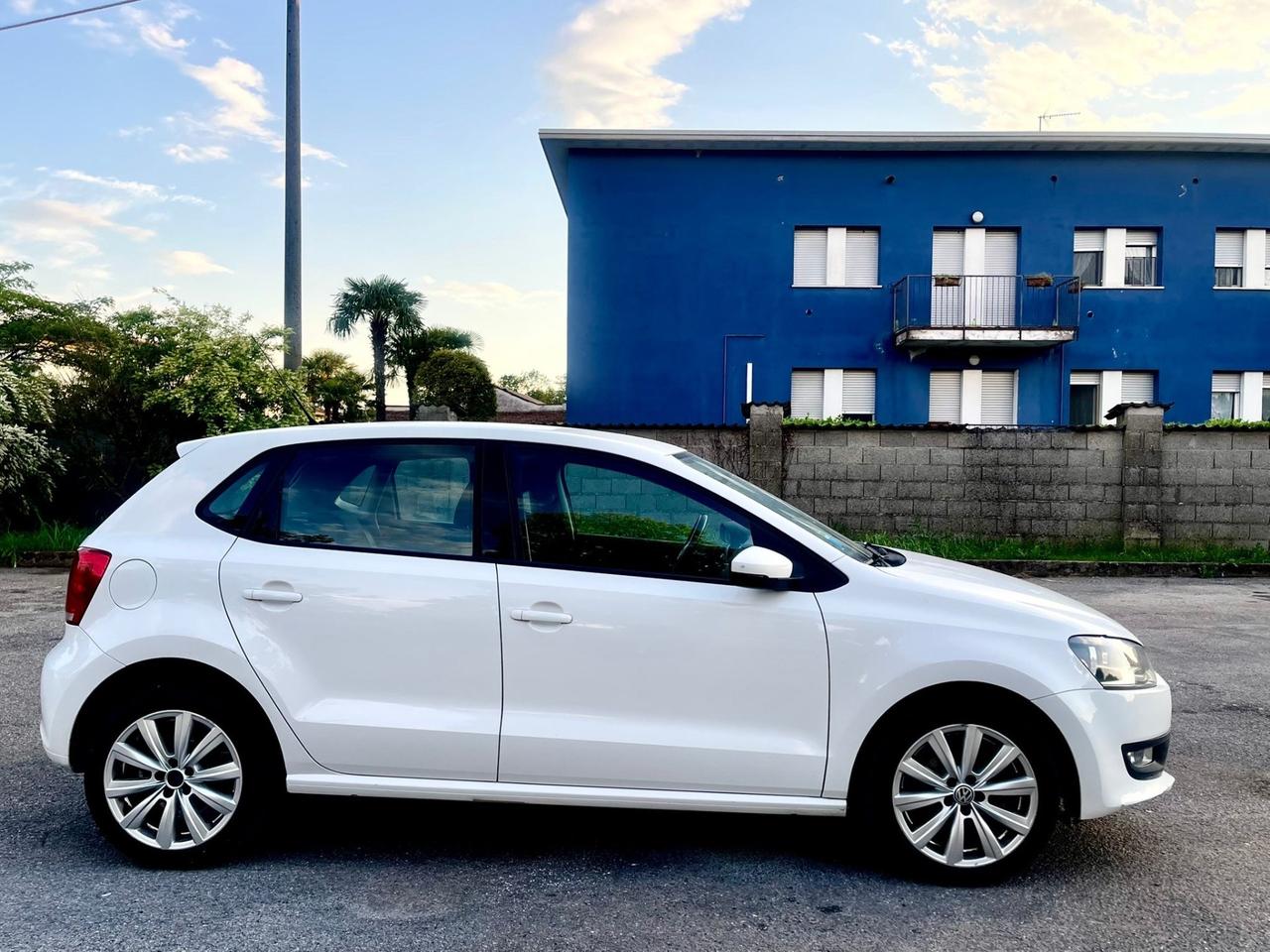 Volkswagen Polo 1.4 5 porte Highline