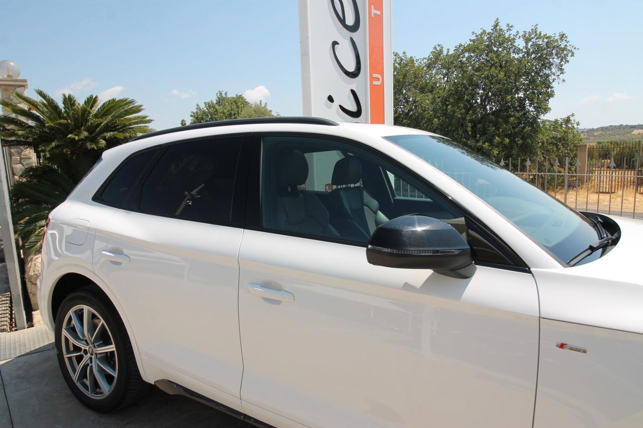 Audi Q5 40 TDI 204 CV S line plus | 2021