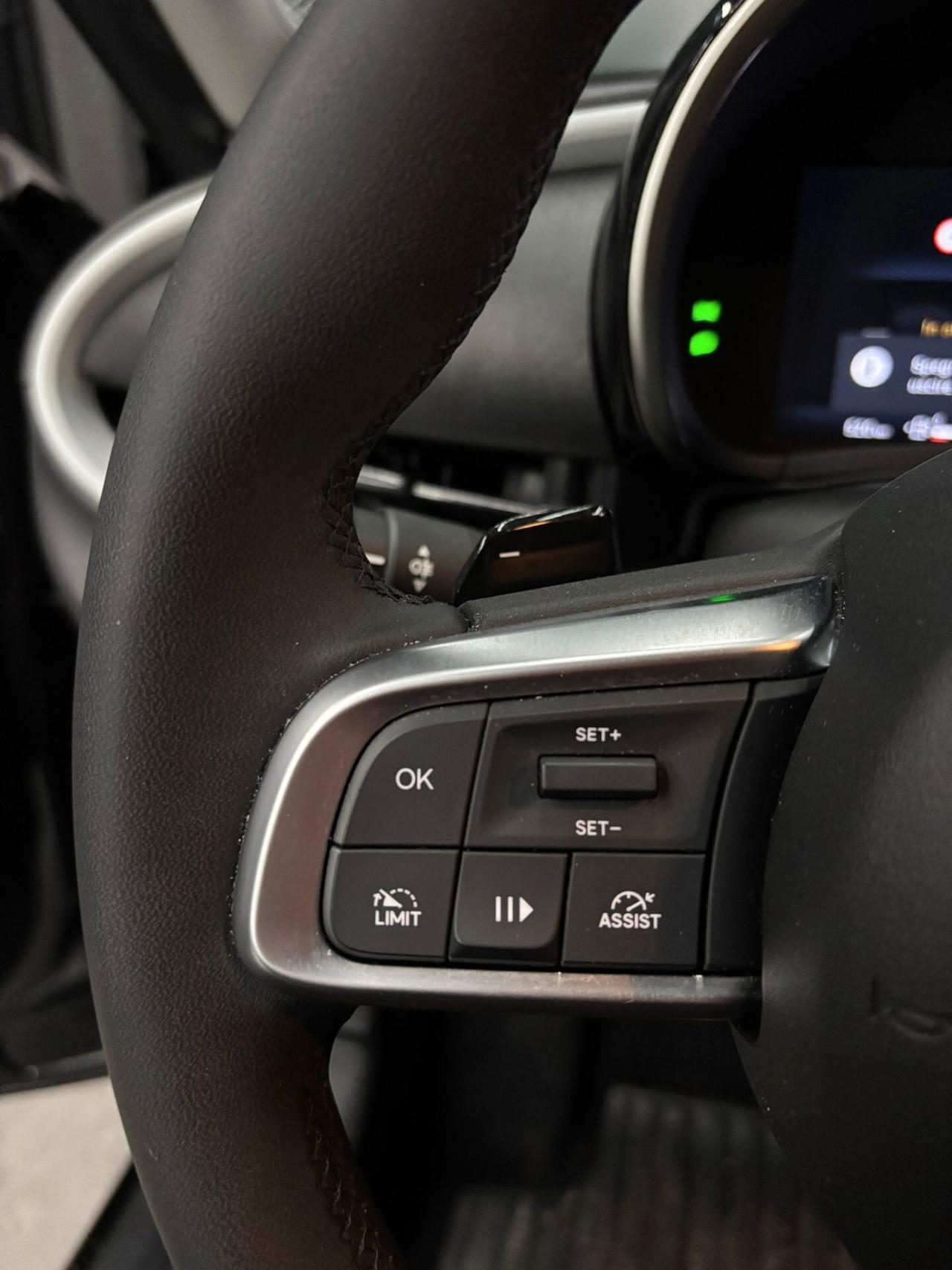 Fiat 600 Hybrid 1.2 100 CV DCT MHEV