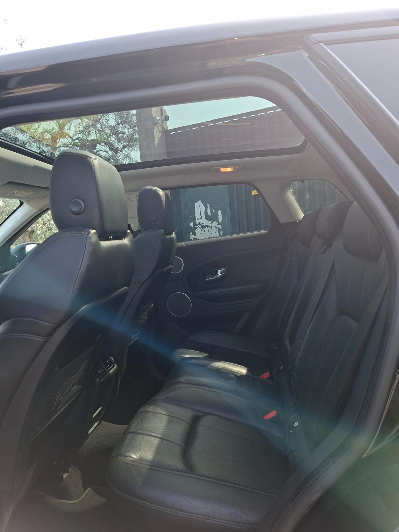 Land Rover Range Evoque 2.0 TD4 180 CV 5p. SE Dynamic