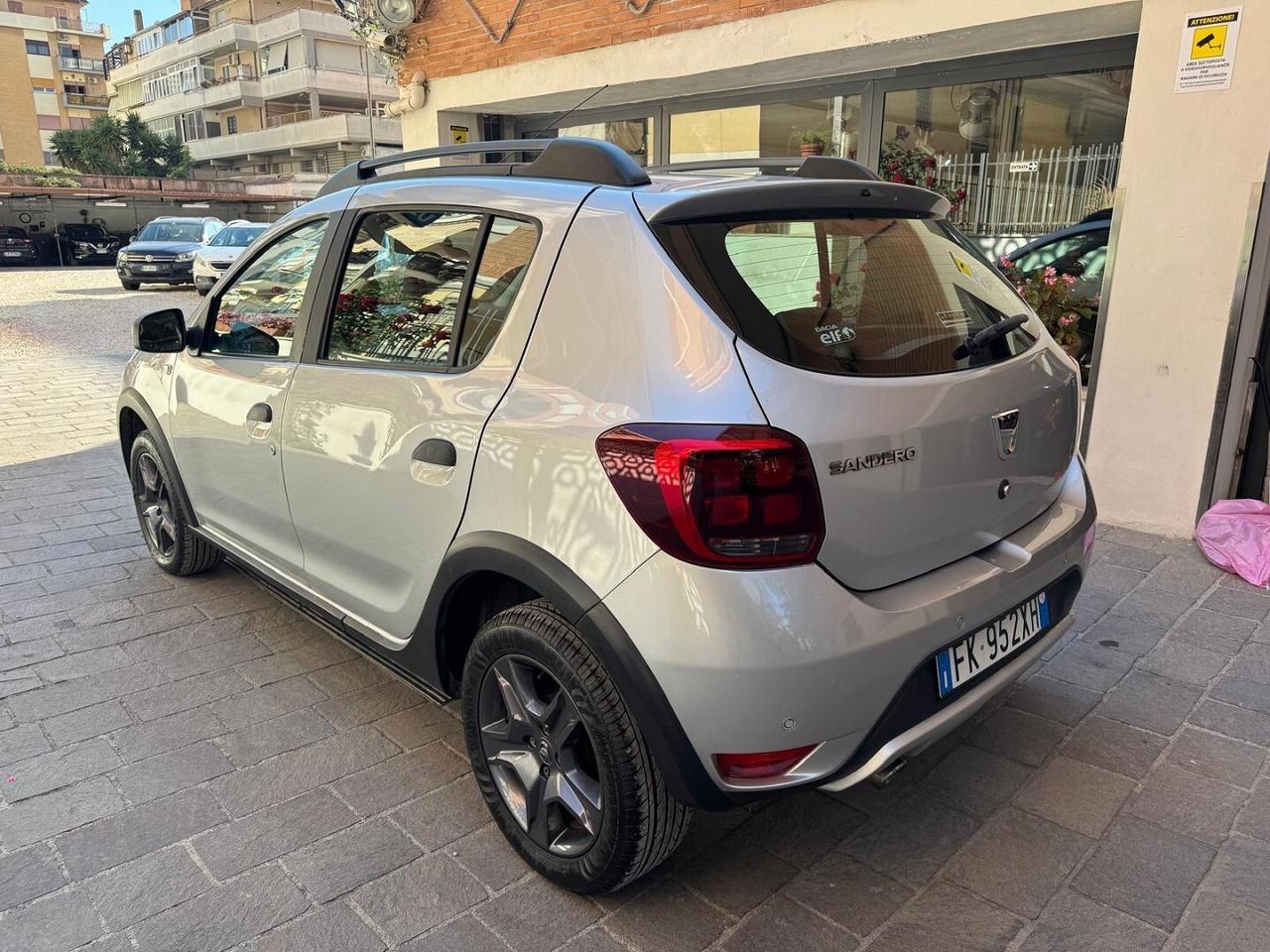 DACIA Sandero Stepway 0.9 TCe 12V GPL 90CV Brave