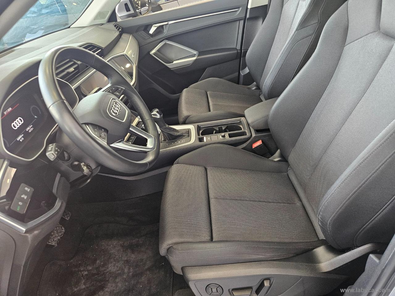 AUDI Q3 SPB 35 TDI S tronic BUSINESS