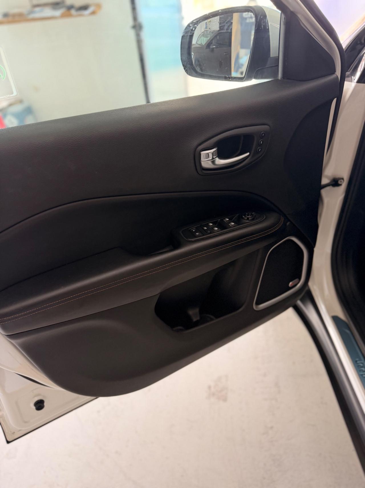 Jeep Compass 1.6 Multijet II 2WD Business