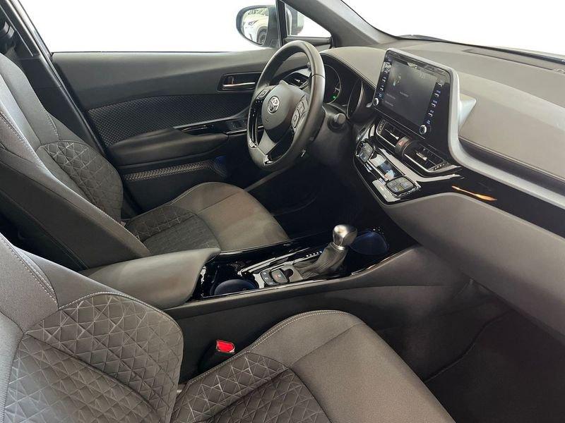 Toyota C-HR C-HR 1.8h Trend e-cvt