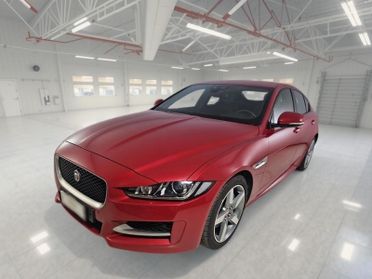 JAGUAR XE 2.0D 180cv R-SPORT AUTO 4 PORTE BERLINA