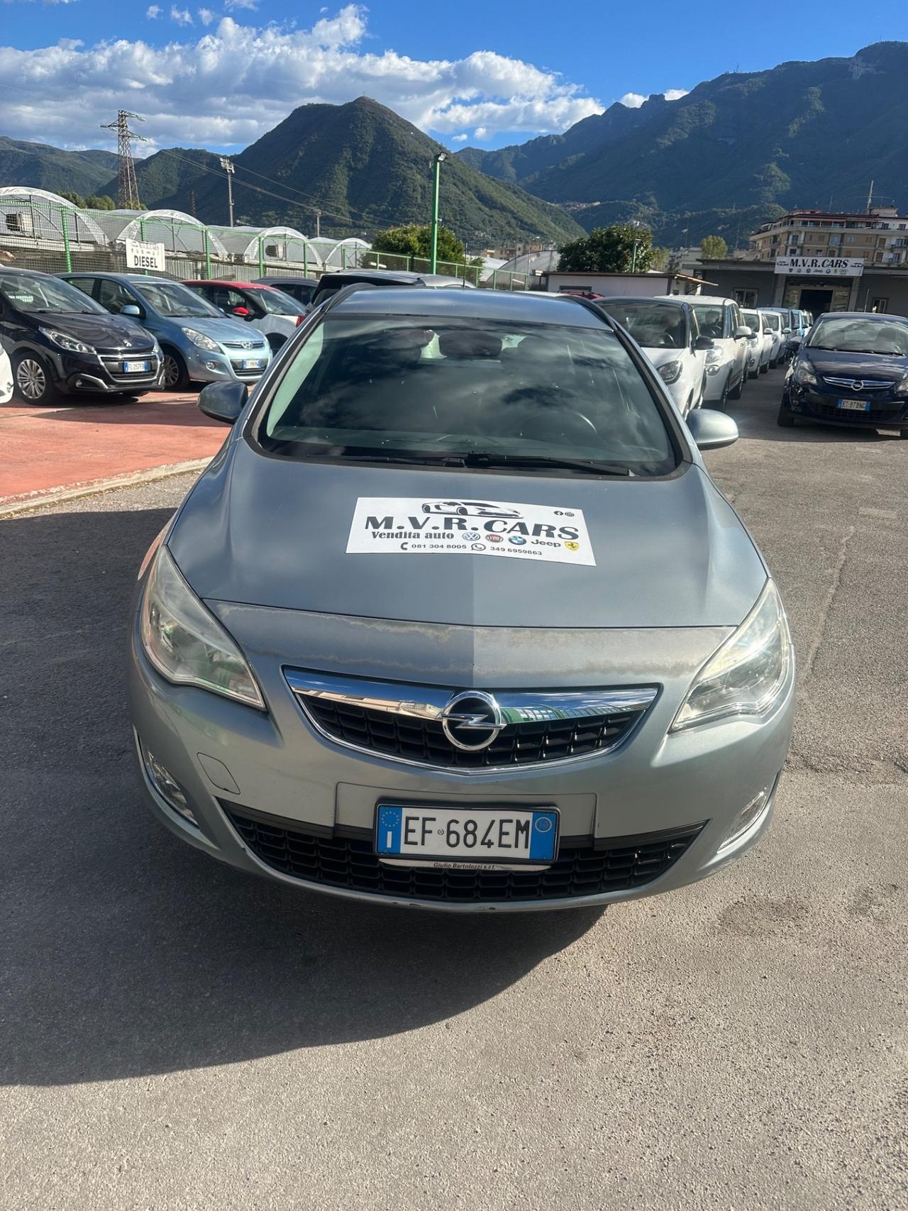 Opel Astra 1.4 100CV Sports Tourer Cosmo
