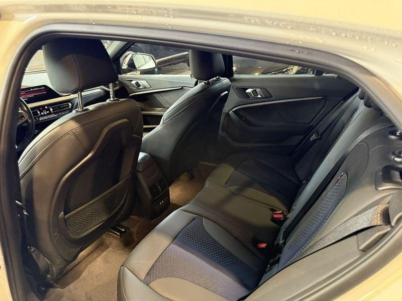 BMW Serie 1 120d xDrive 5p. Msport