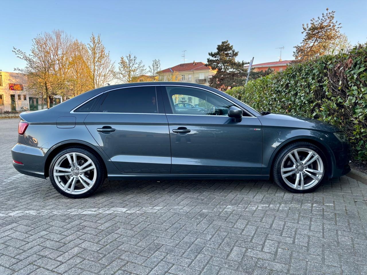 Audi A3 Sedan S-line