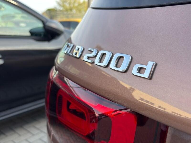 Mercedes-Benz GLB GLB 200 d Automatic Premium NIGHT-EDITION