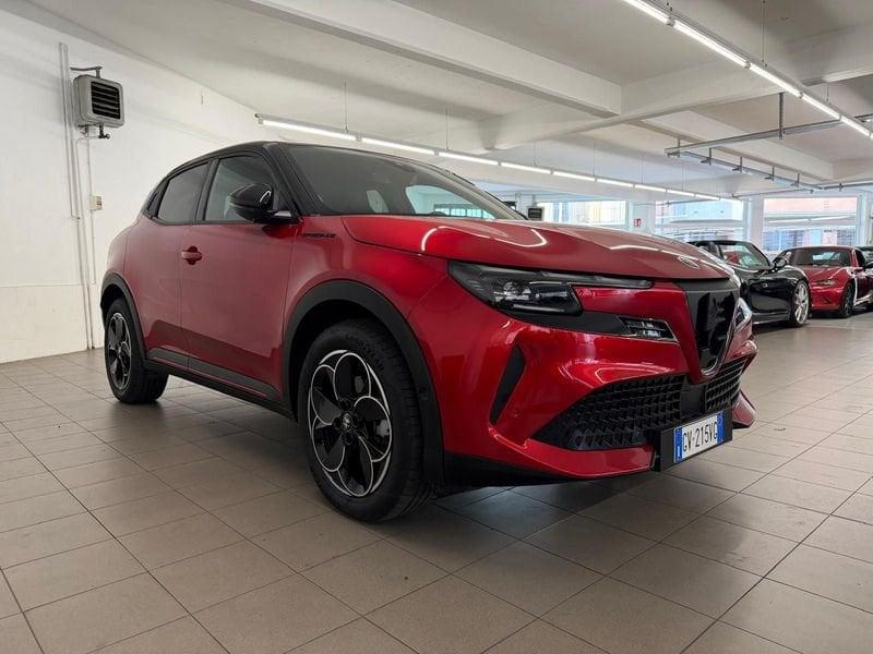 Alfa Romeo Junior BEV 156CV/115kW elettrica SPECIALE Sabelt