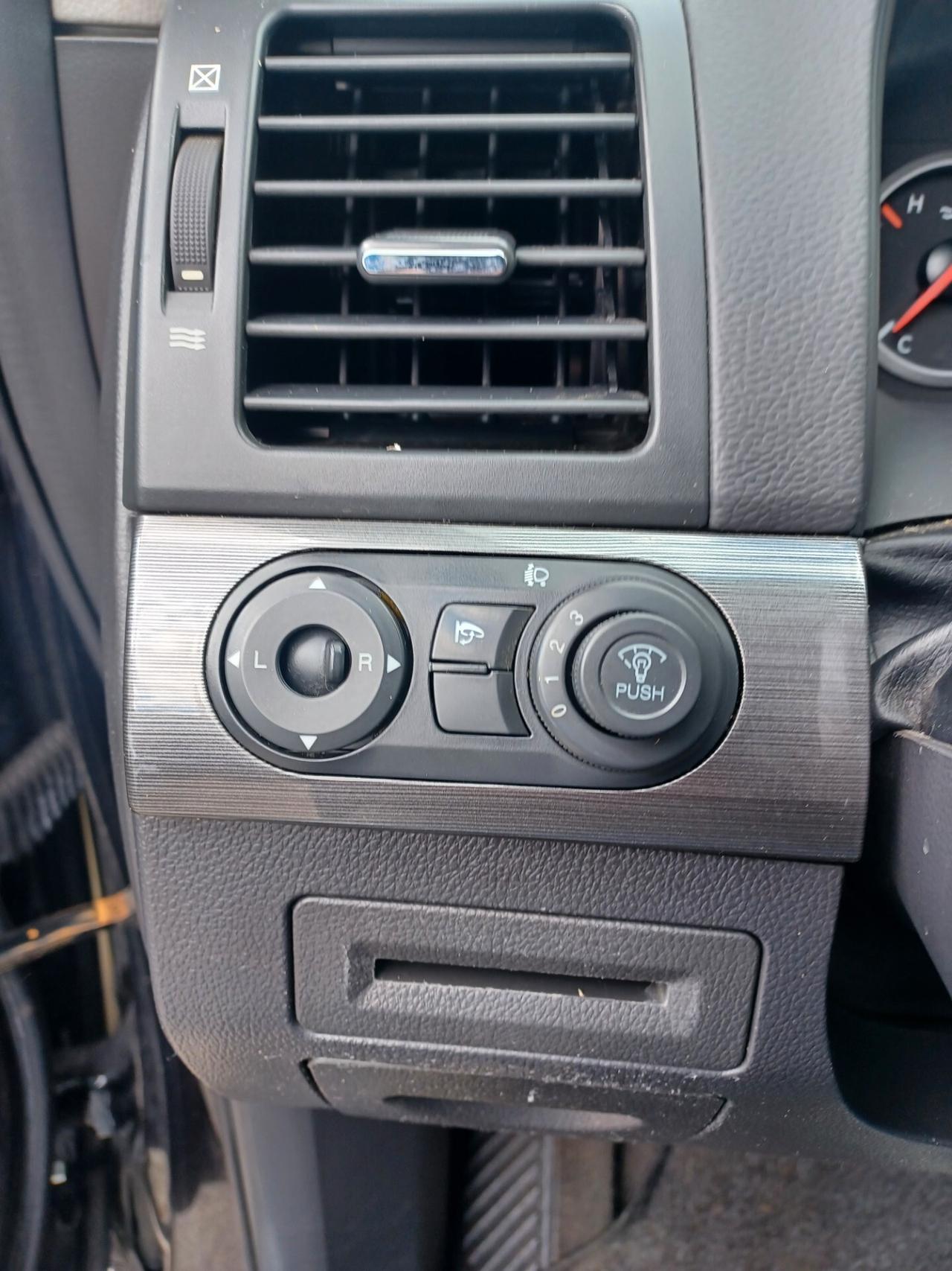 Chevrolet Captiva 2.0 VCDi UNICO PROPRIETARIO