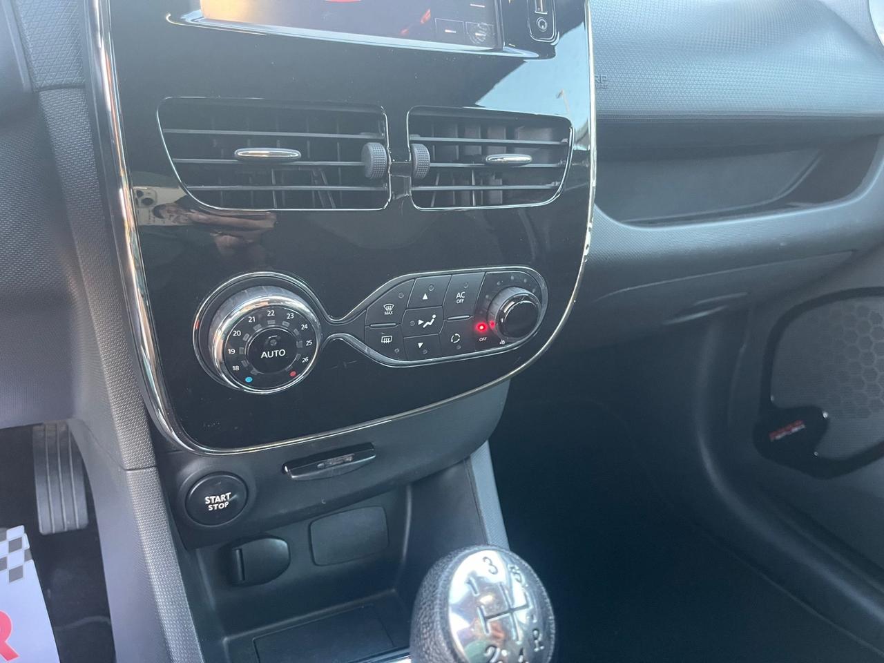 Renault Clio 1.5 dCi 5 porte Costume National 2015
