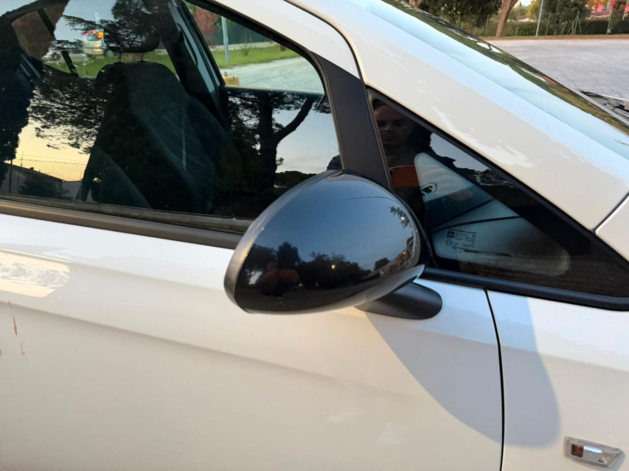 Opel Corsa 1.4 90CV GPL Tech 5 porte Innovation