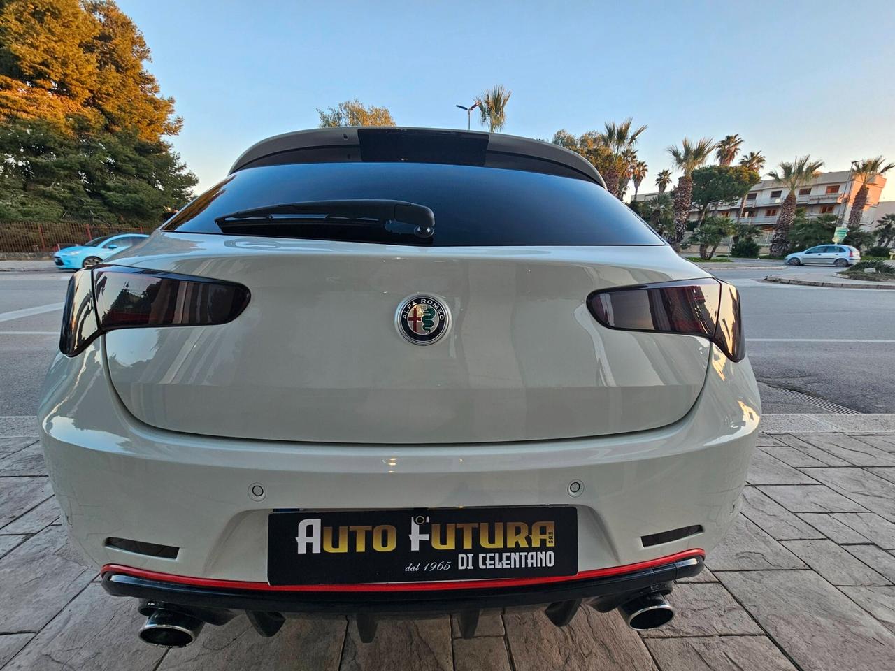 ALFA ROMEO GIULIETTA 1.6 MJT 105CV DISTINCTIVE FULL