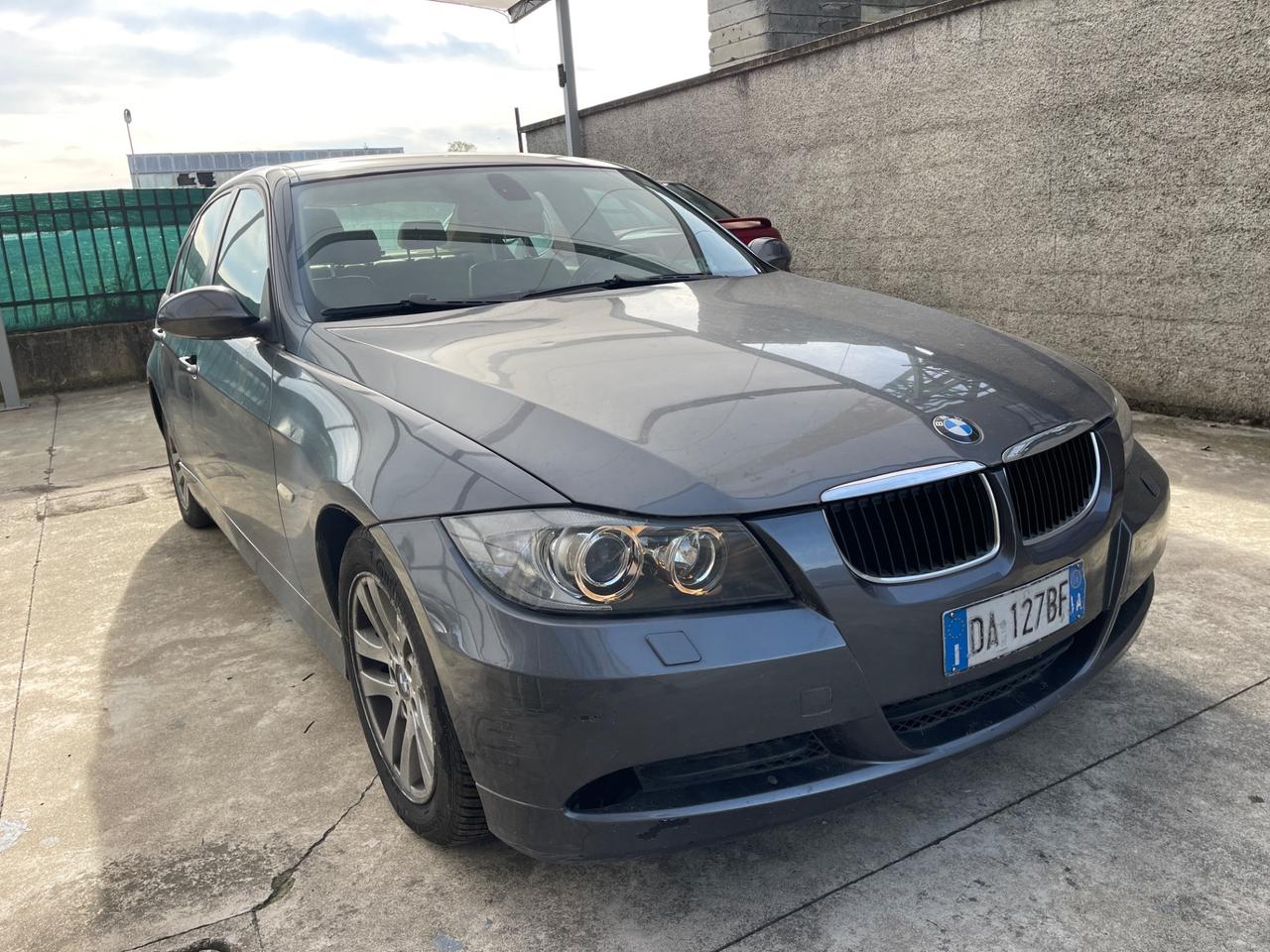 BMW 320D AUTOMATICO ADATTAMENTO DISABILI EXPORT