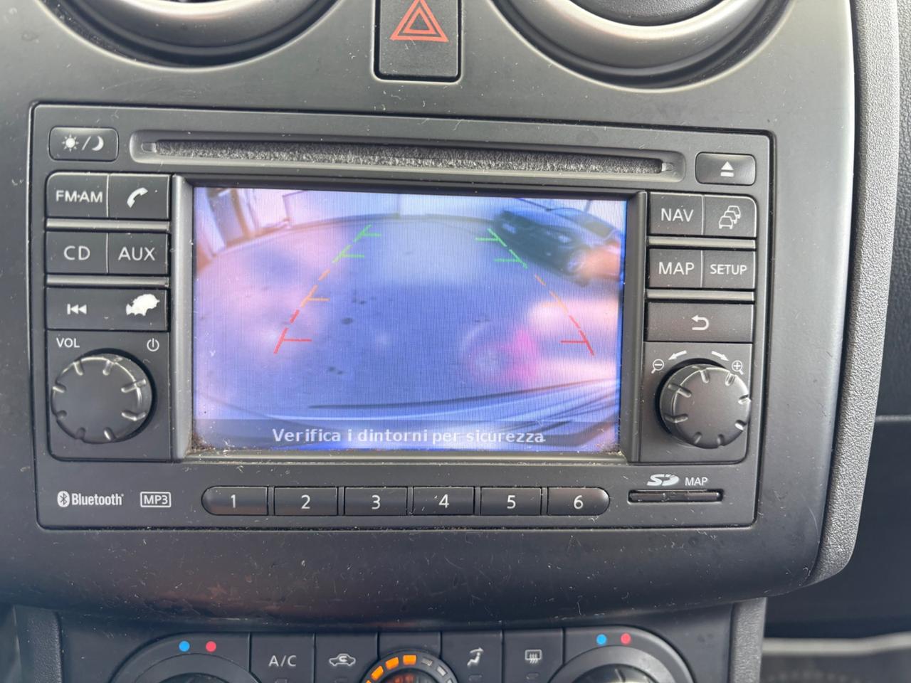 Nissan Qashqai Qashqai 2 2.0 dCi DPF n-tec