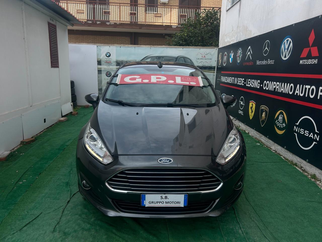 Ford Fiesta 2017 1.4 GPL Titanium FULL LEGGI TUTTO