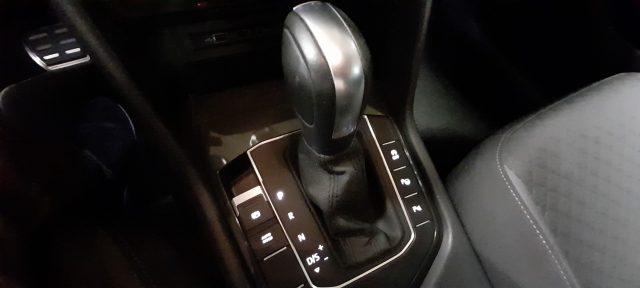 VOLKSWAGEN Tiguan 2.0 TDI SCR DSG Business NAVI LED VIDEO