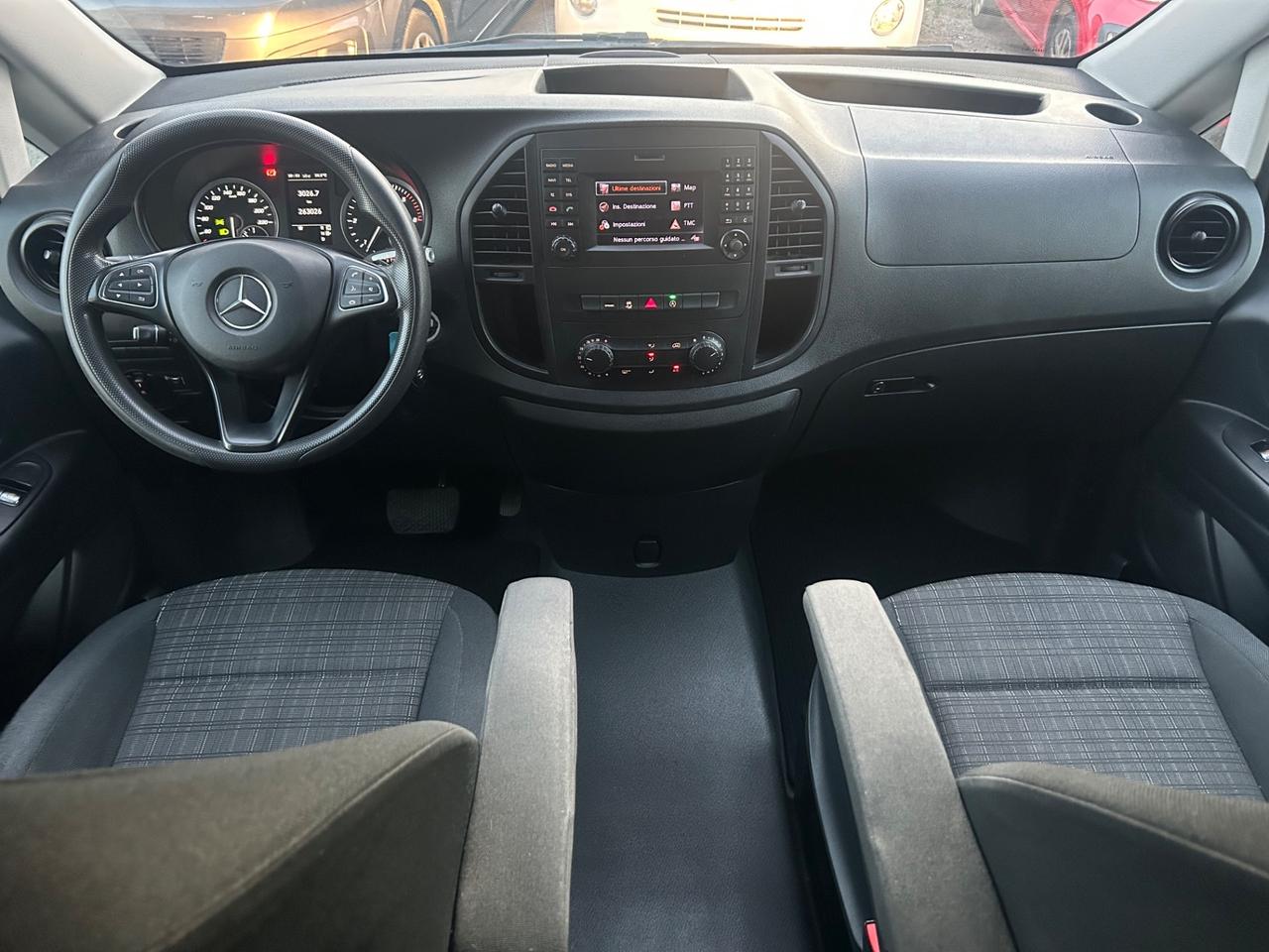 Mercedes-benz Vito 2.2 119 CDI Mixto Automatico
