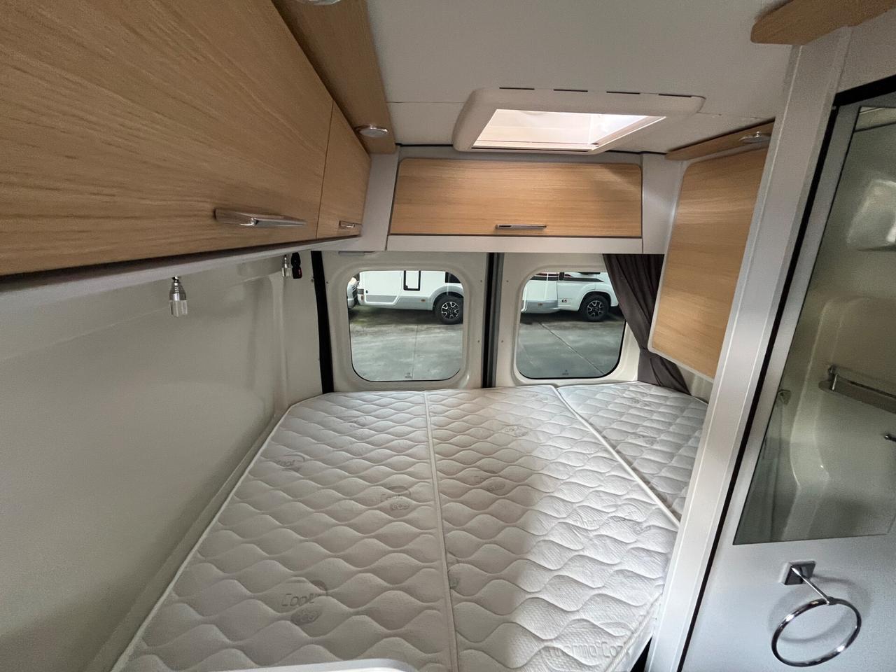 Font Vendome horizon 107