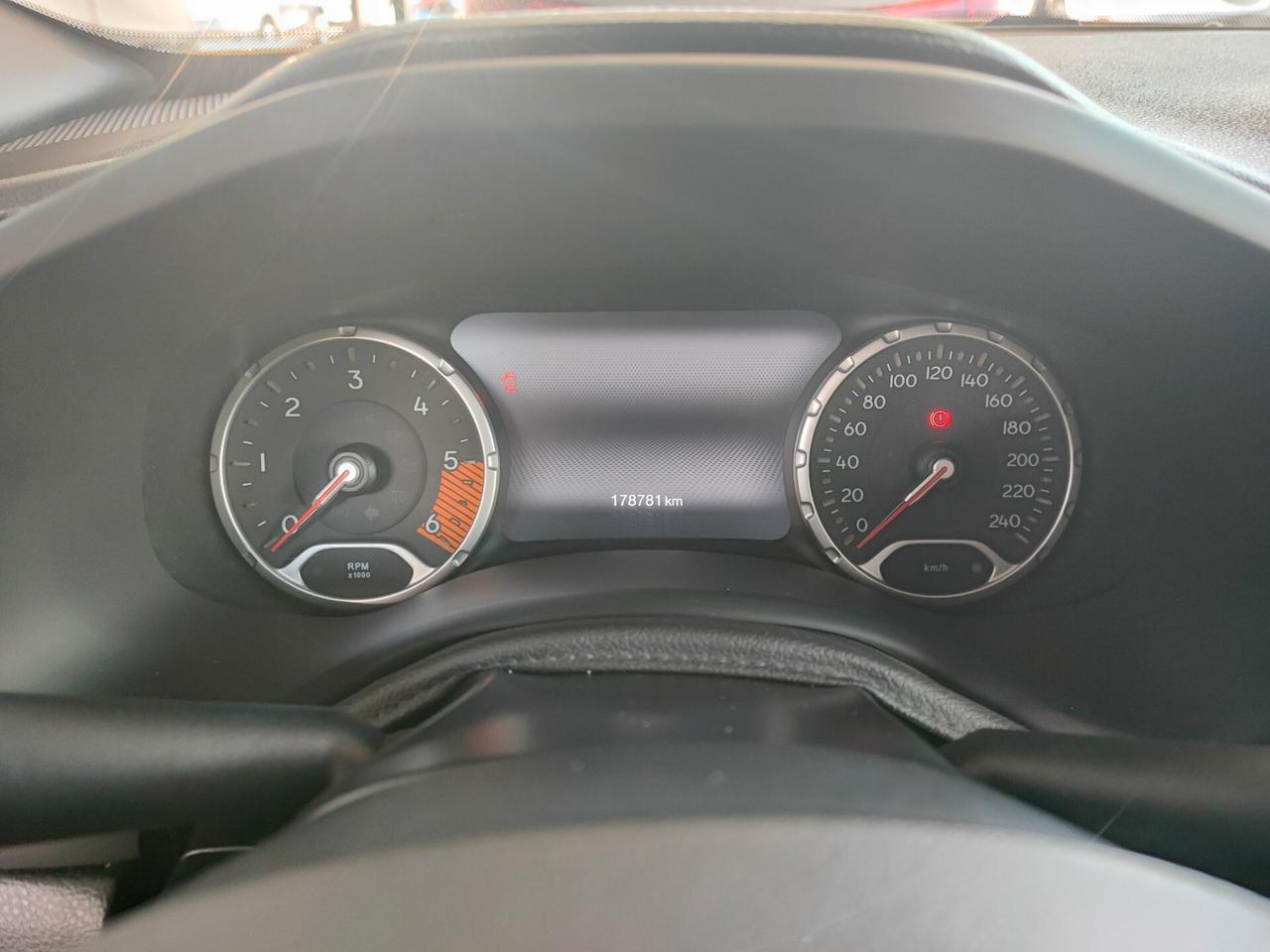 Jeep Renegade 1.6 Mjt DDCT 120 CV Limited