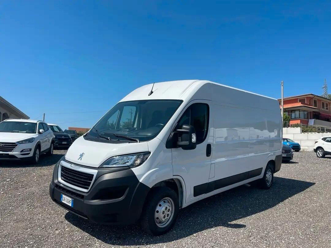 Peugeot Boxer 2.2 BlueHDi 140CV L3H2