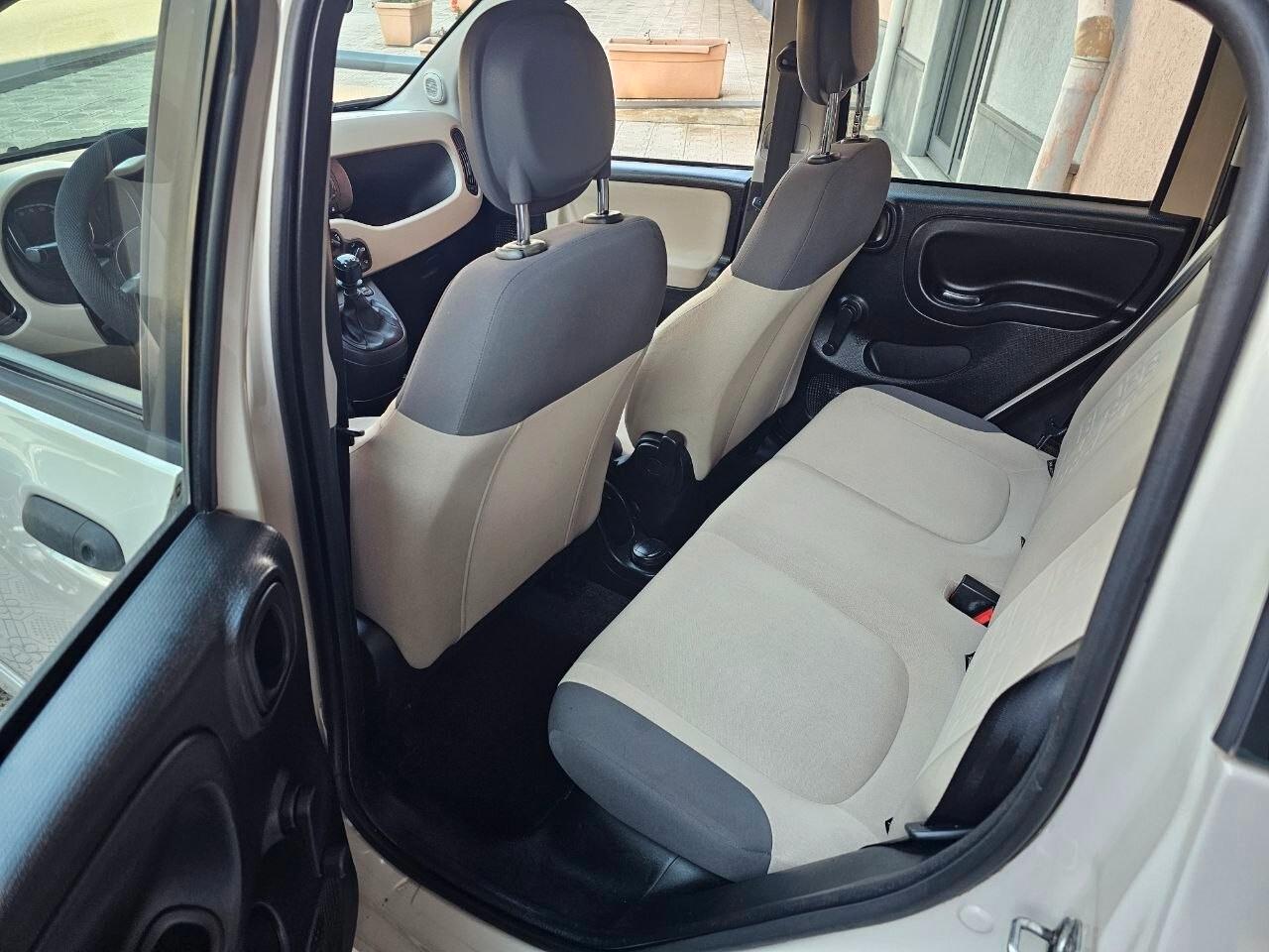 Fiat Panda 0.9 TwinAir Turbo Natural Power Lounge