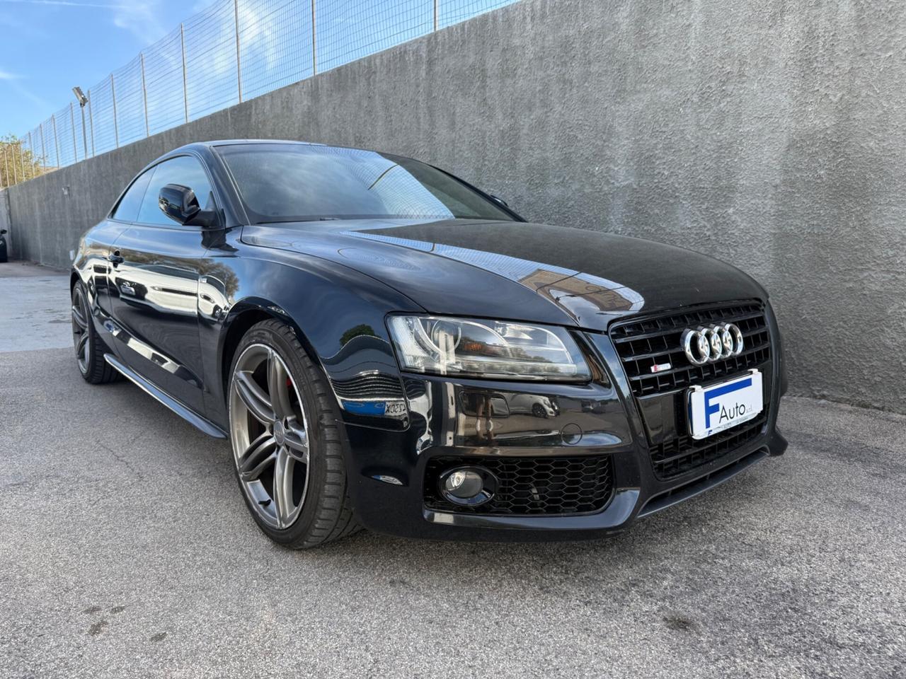 Audi A5 2.0 TDI quattro Coupé S-Line