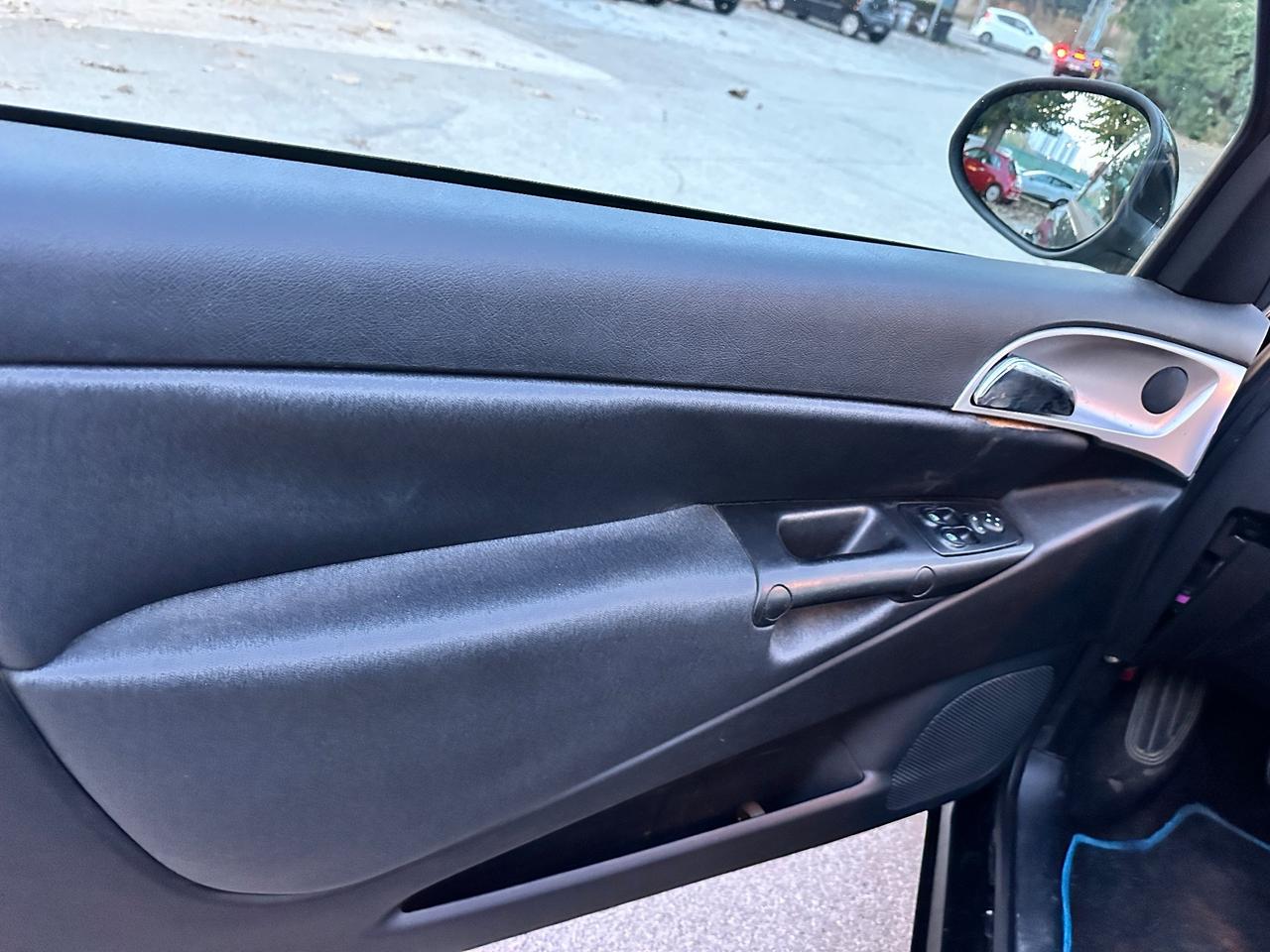 Lancia Ypsilon 1.2 GPL Ecochic Platinum 140Mila km