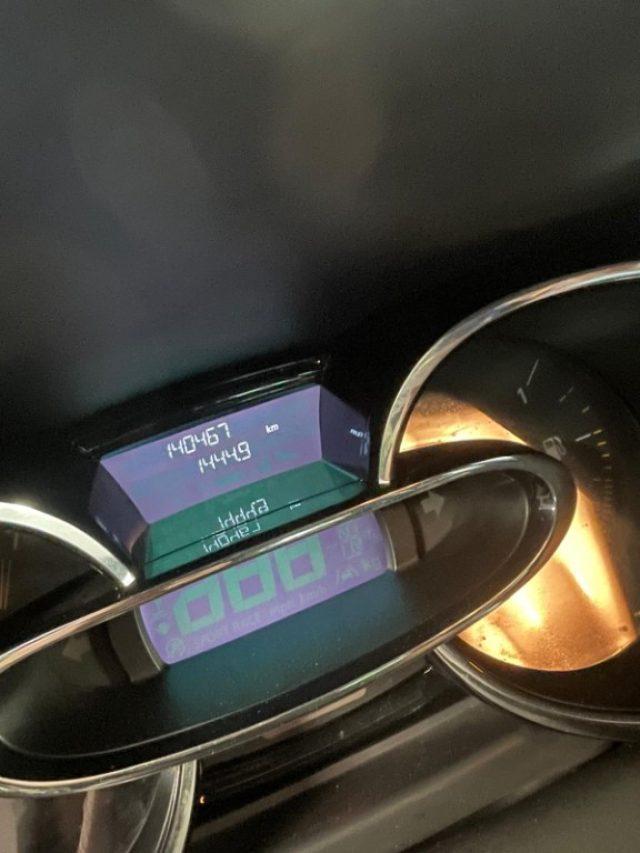 RENAULT Clio 1.2 75CV 5 porte Live