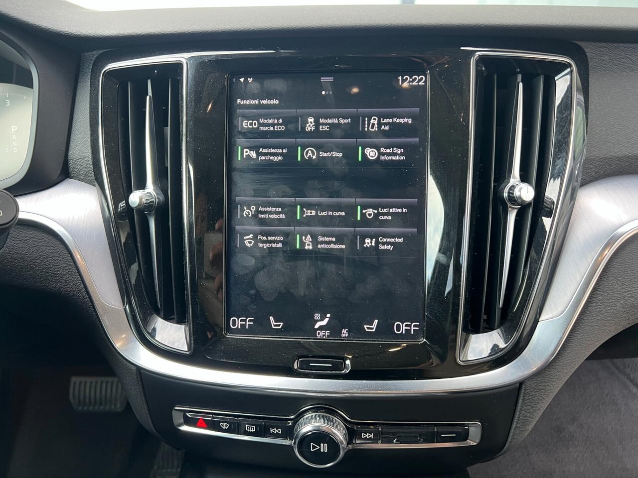 VOLVO V60/UNICO PROP/IVA ESPOSTA