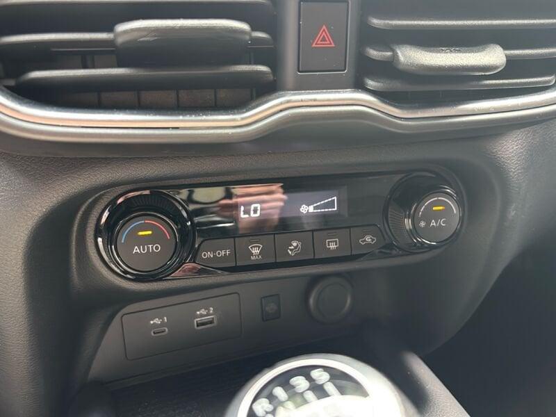 Nissan Juke 1.0 DIG-T 114 N-Connecta Mt