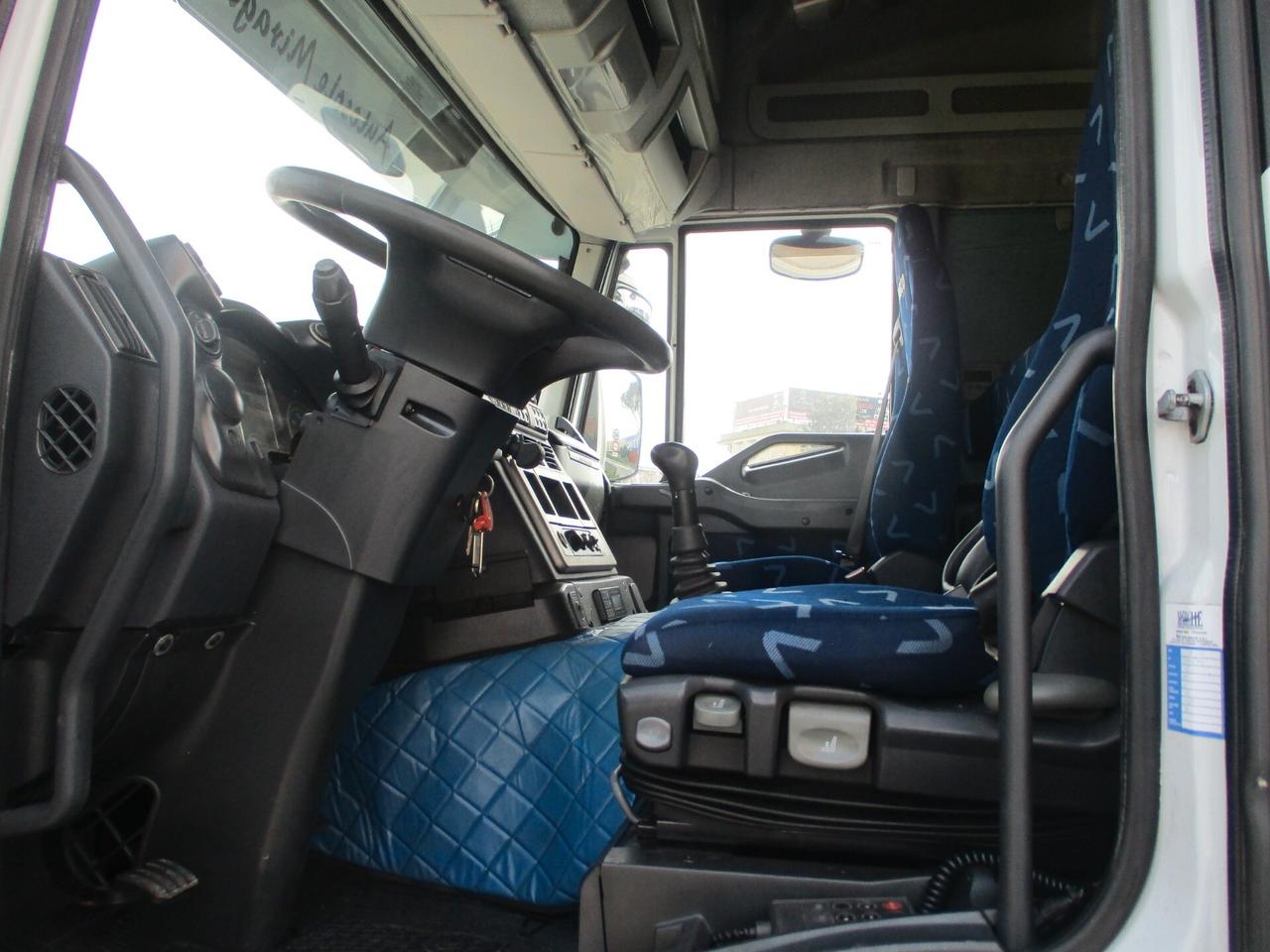 Iveco STRALIS 360 E5 ZF FRIGO+PEDANA 30Q 9.60M 23 PEDANE