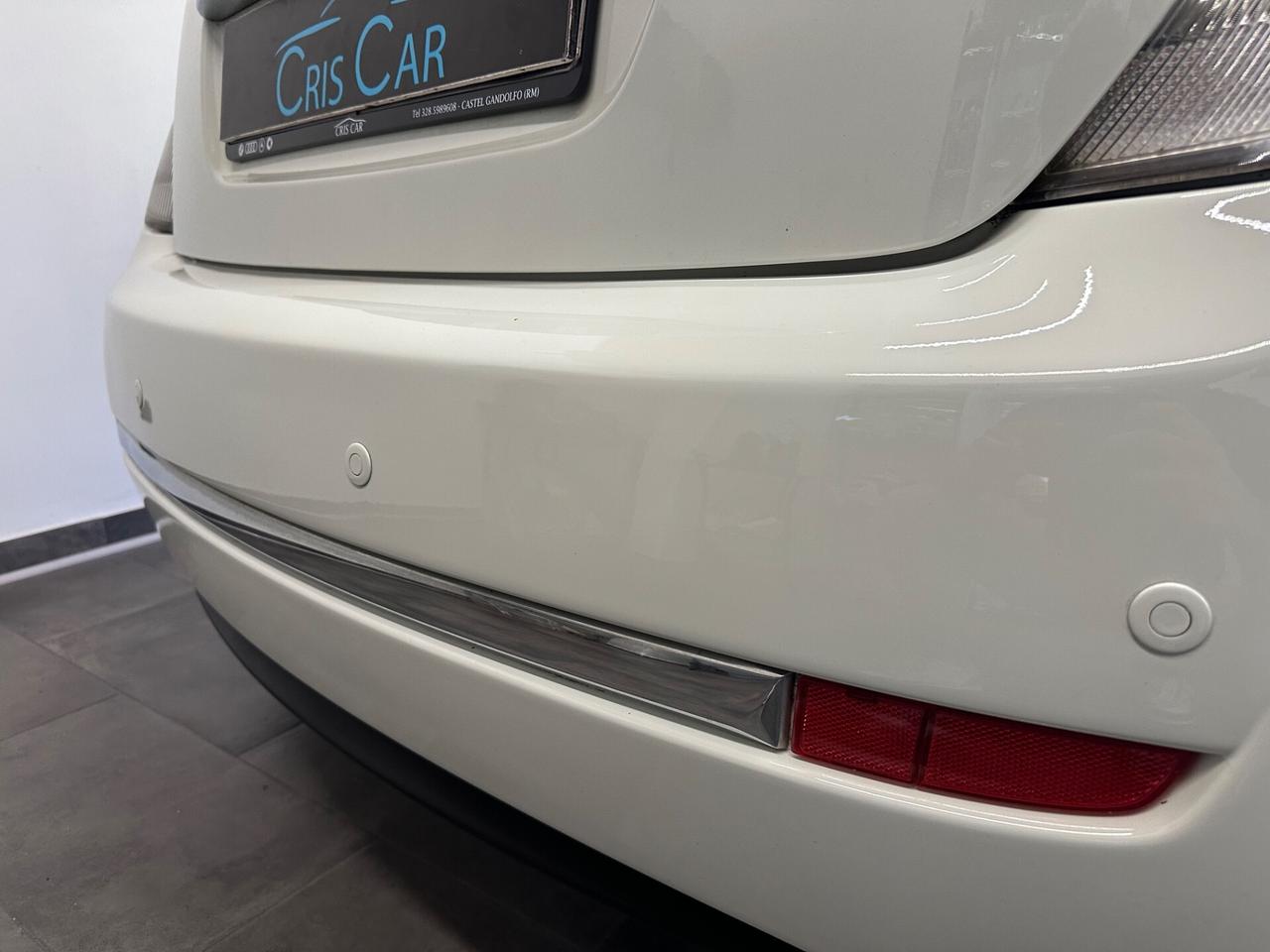 Lancia Ypsilon 1.2 69 CV Unyca distribuzione nuova GARANZIA