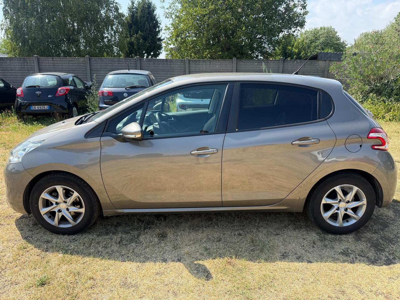Peugeot 208 5 porte Active