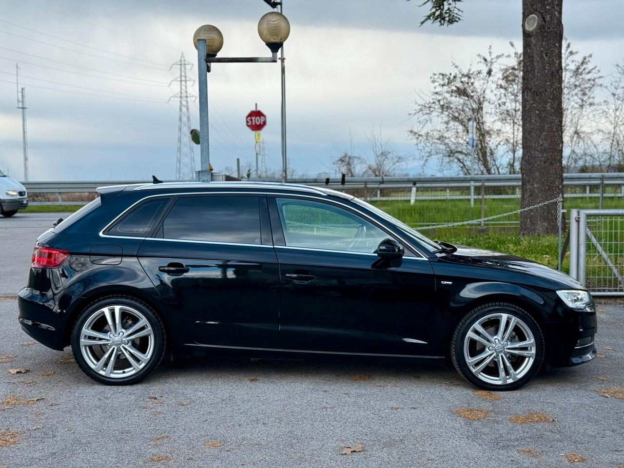 Audi A3 SPB 1.6 tdi 110cv s-tronic E6 S Line