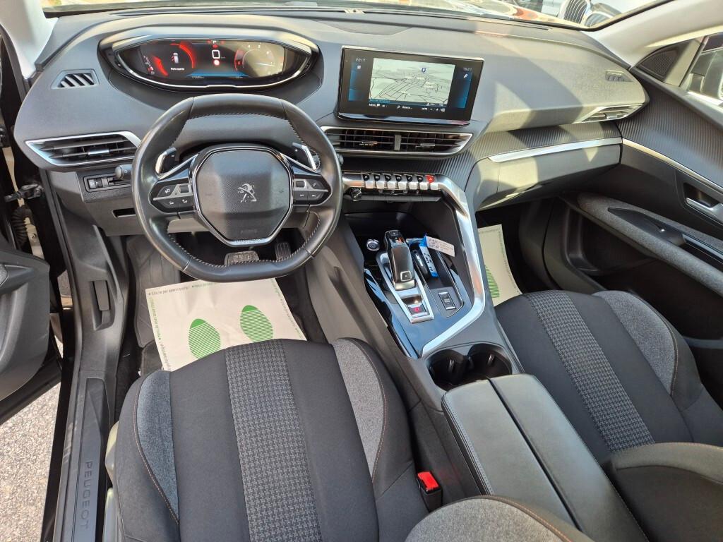 Peugeot 3008 BlueHDi 130CV EAT8 Active Business