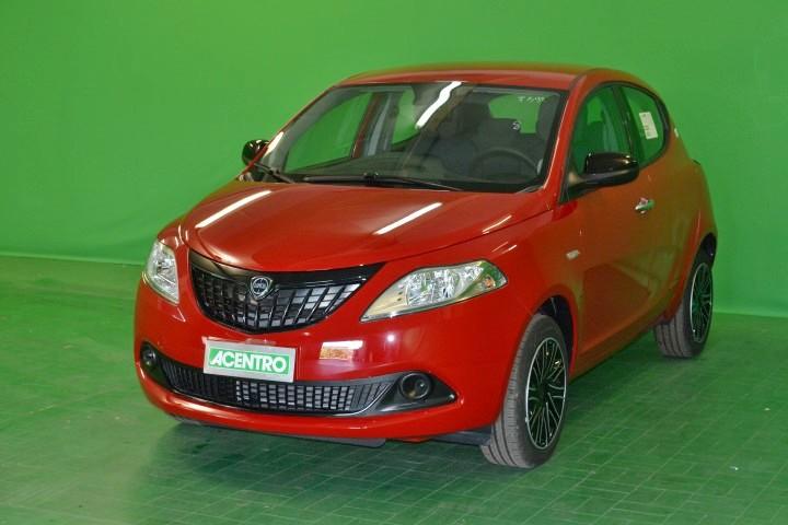 LANCIA New Ypsilon 5 porte - 70CV HYBRID ORO