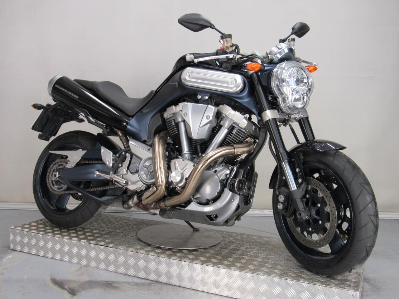 Yamaha MT-01 FIRTS EDITION