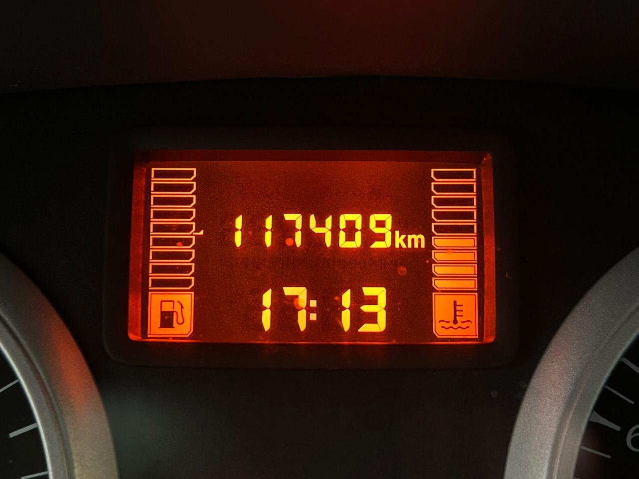 Dacia Duster 4x4 1.6 105cv Ambiance 4wd