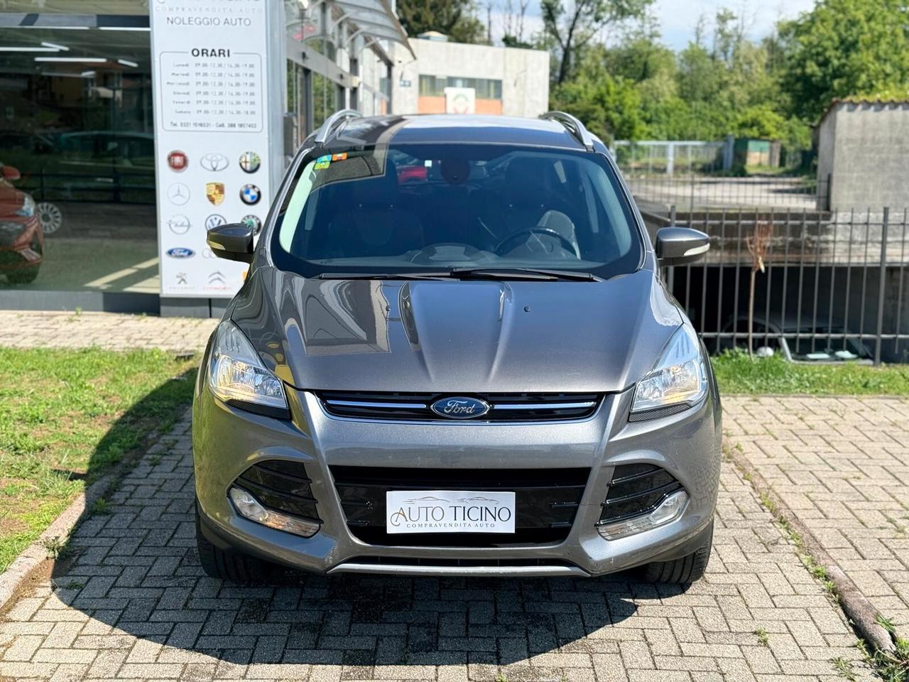 Ford Kuga 2.0 TDCI 140 CV 4WD Titanium