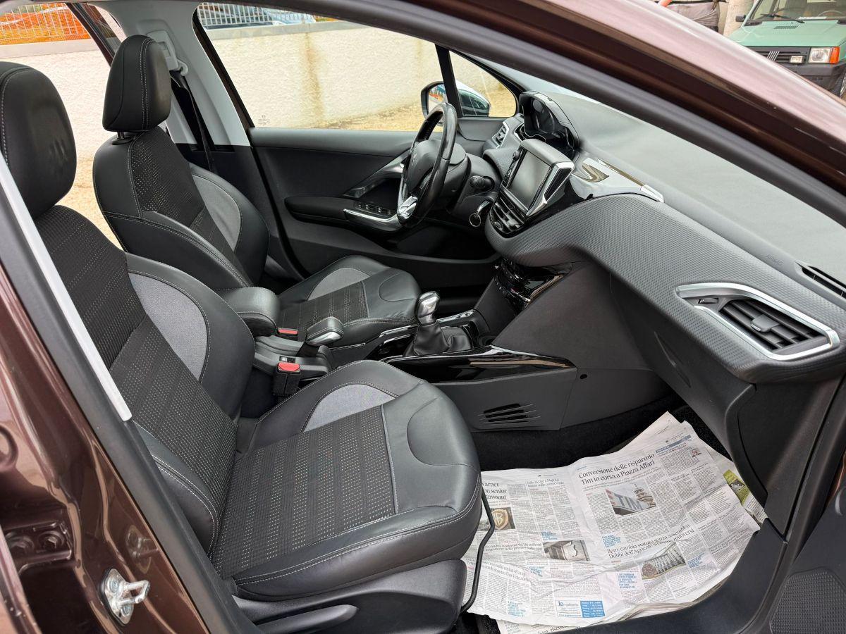 PEUGEOT - 2008 - 1.6 e-HDi 92 CV S&S Allure; Tetto Panoramico; Navigatore;