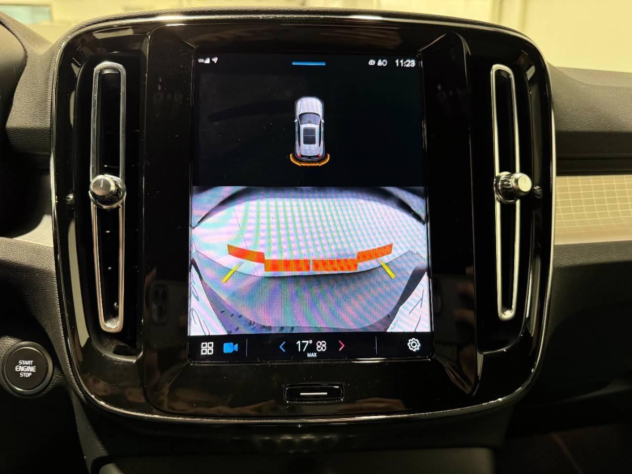 VOLVO XC40 B3 CORE AUTO