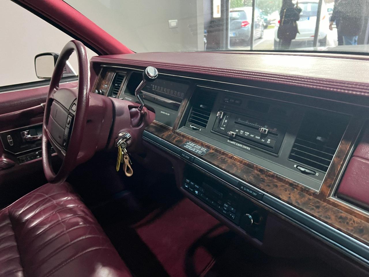 Lincoln Town Car EXECUTIVE 40R Limousine