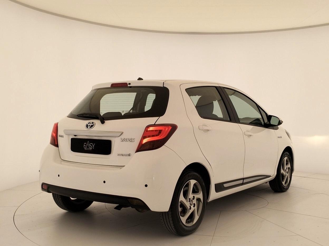Toyota Yaris 1.5 Hybrid - NEOPATENTATI