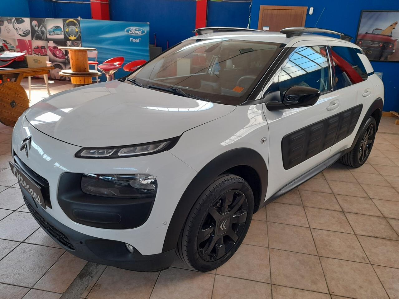Citroen C4 Cactus PureTech 82 Shine