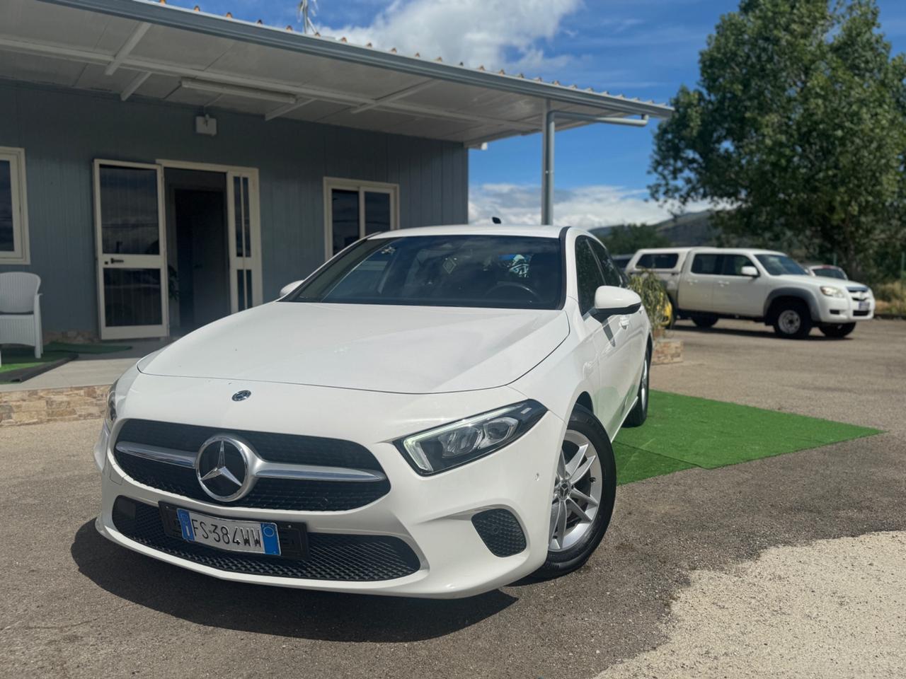 Mercedes-benz A 180 A 180 d Automatic Premium